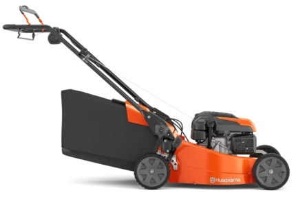Seitenansicht eines Husqvarna Rasenmähers mit Grasfangsack.