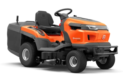 Seitenansicht eines Husqvarna Aufsitzmähers mit Mähdeck.